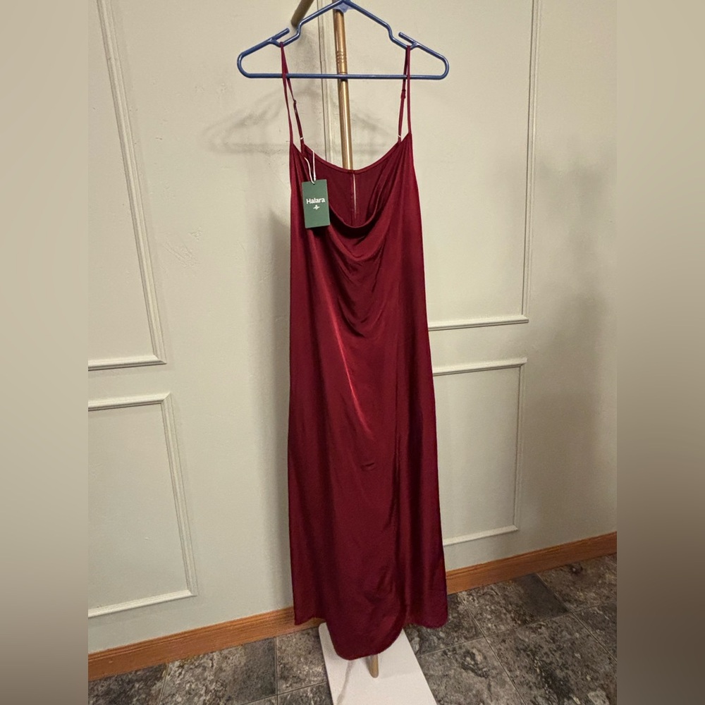 Halara Satin Dress Large NWT RARE Red Elegant with Keyhole Back. MSRP $62.95 - Picture 2 of 4